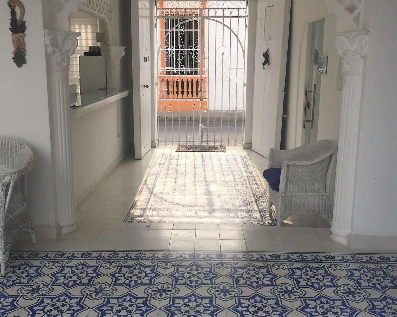 Hotel Casa Mara By Akel 3*