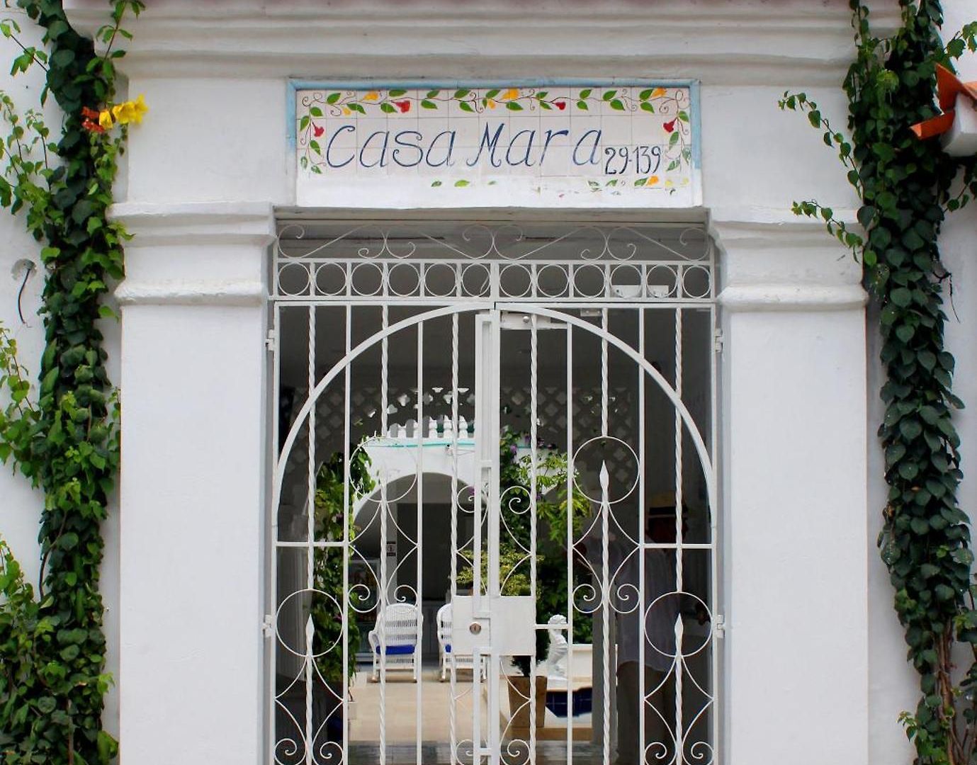 Hotel Casa Mara By Akel 3*